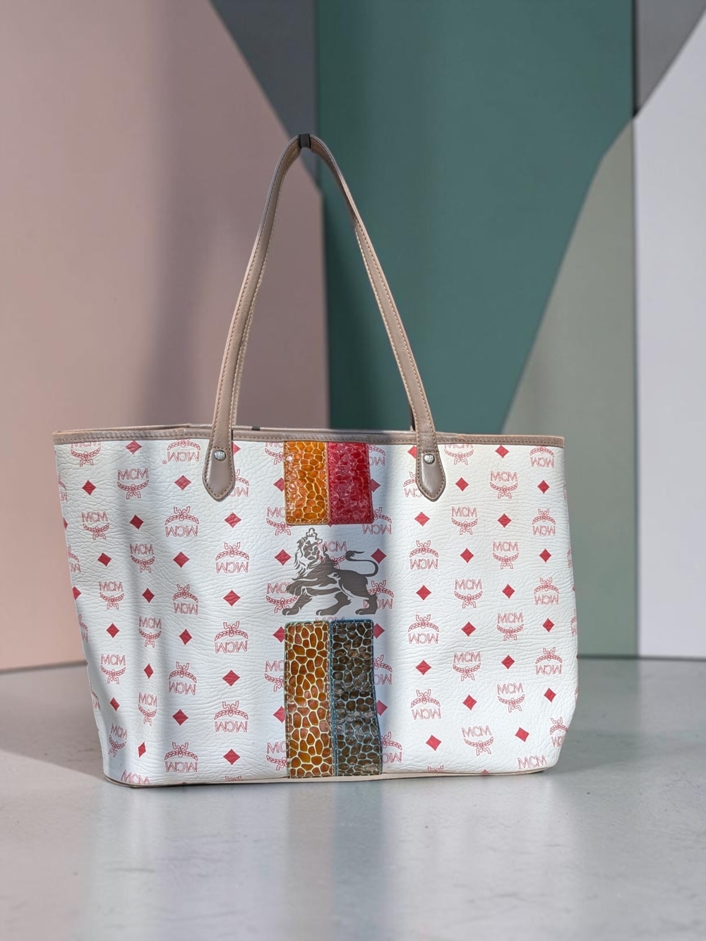 MCM Princess Lion White Visetos Shopper Tote Multicolor Exotic Trim